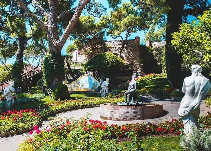 Parco Augusto Bed & Breakfast 3*